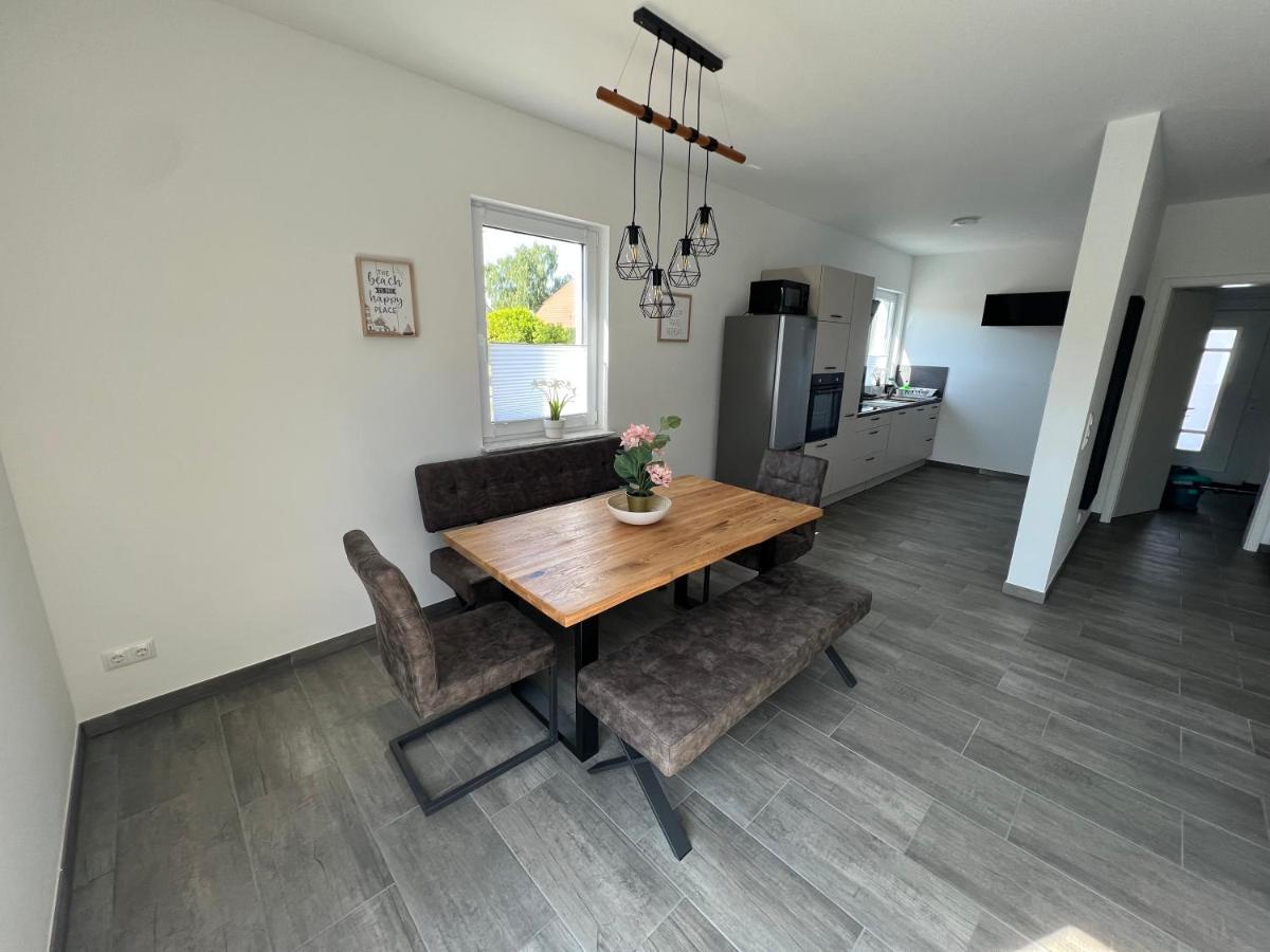 Willa Doppelhaushaelfte Mit Terrasse Elmenhorst/Lichtenhagen Zewnętrze zdjęcie